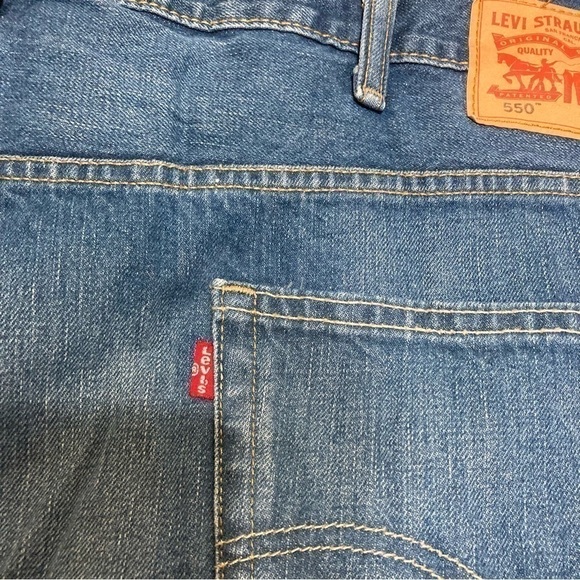 LEVI’S 550 jeans 48x26 altered GUC - Picture 11 of 13